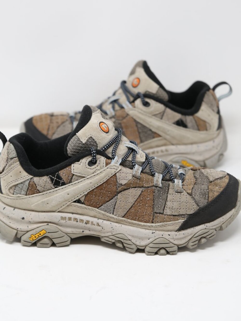 Merrell Women's Moab 3 Scrap Hiking Shoes Size 8.5 Suede Leather Recycled EUC - Picture 4 of 10